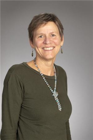 Ginger Lee Bhakti, CNM