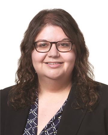 Shana Mackenzie Hill, MD