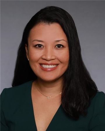 Pamela V Estrada, MD